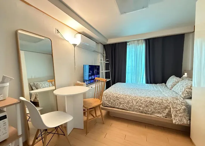 Cozy One Hongdae *